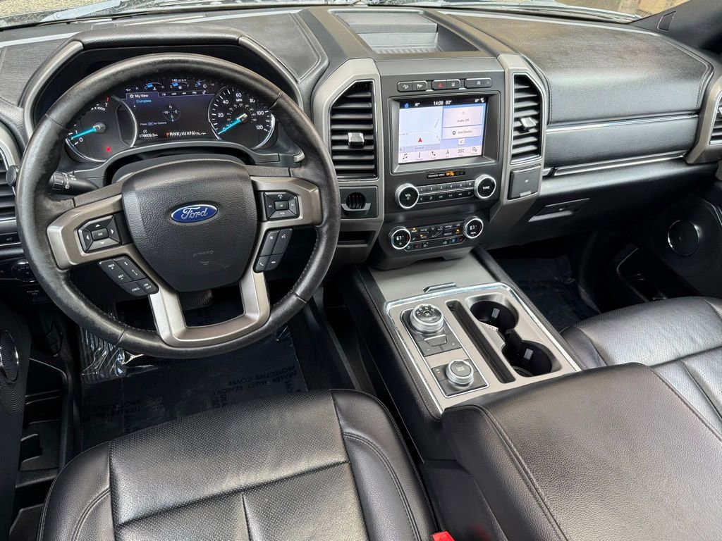 Used 2019 Ford Expedition XLT w/ Equipment Group 202A AWD/4WD image 26