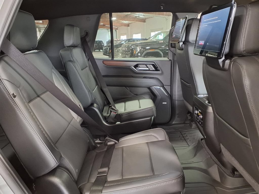 New 2026 GMC Yukon Denali w/ Advanced Technology Package RWD image 7