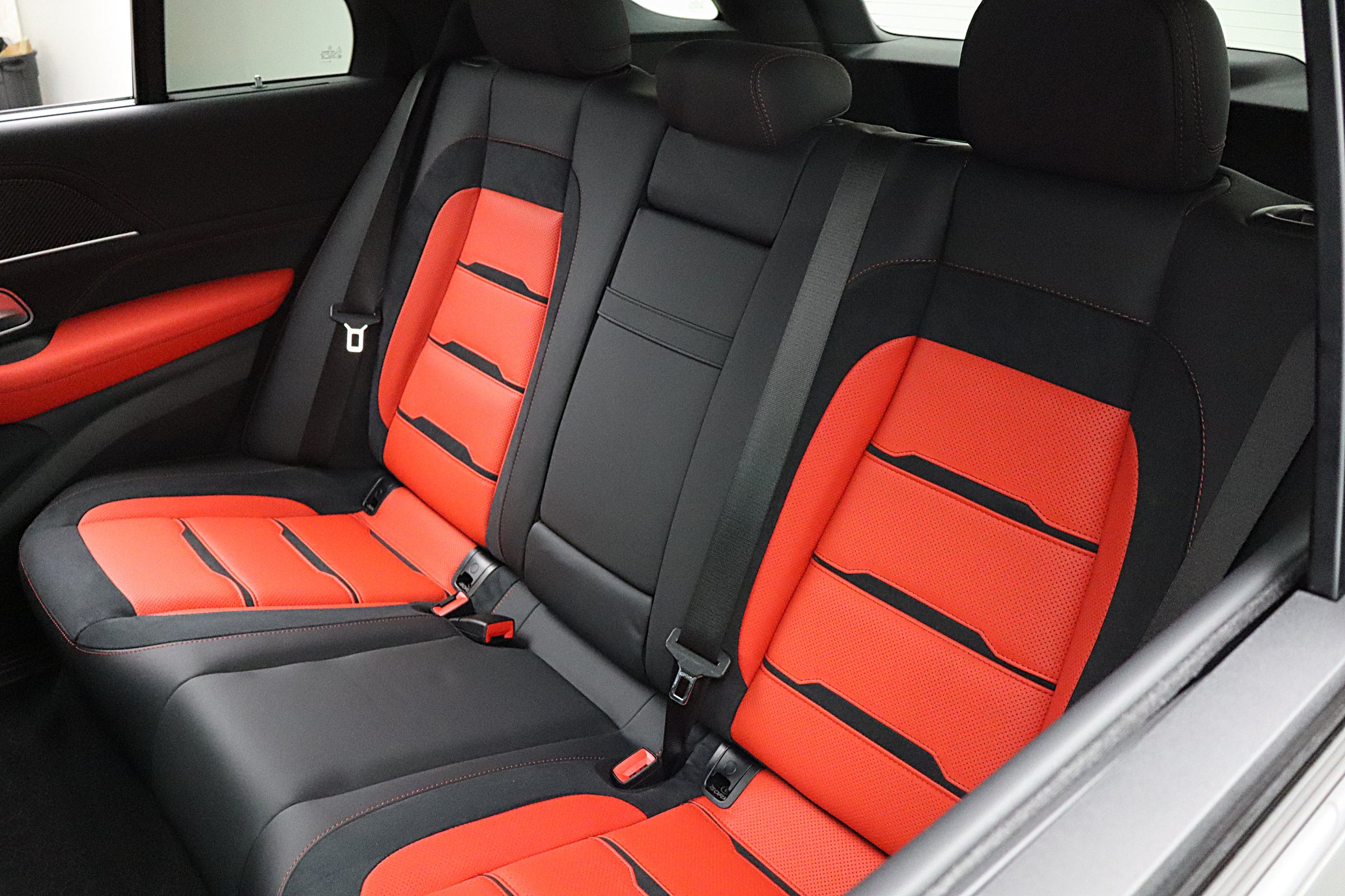 Used 2025 Mercedes-Benz GLE 63 AMG S image 26