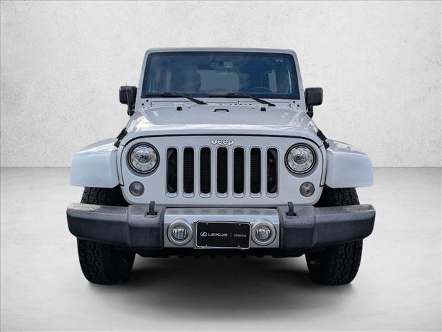 Used 2018 Jeep Wrangler Unlimited Sahara image 2