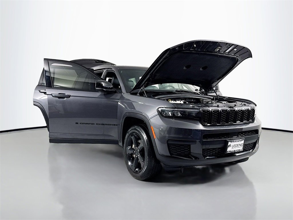 Used 2021 Jeep Grand Cherokee L Laredo image 21