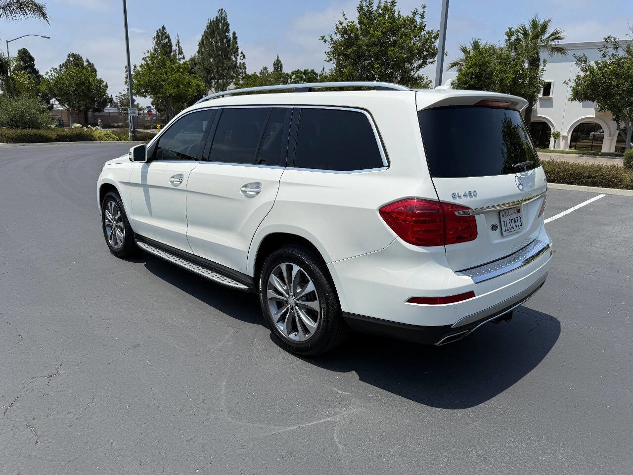 Used 2013 Mercedes-Benz GL 450 GL 450 4MATIC AWD 4dr SUV image 3