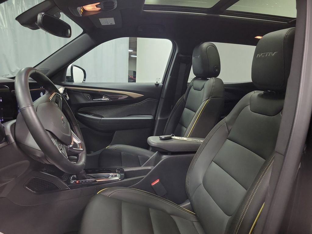 Used 2025 Chevrolet TrailBlazer ACTIV w/ Convenience Package image 12