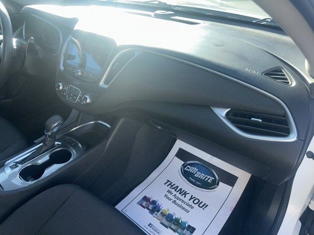 Used 2024 Chevrolet Malibu LT image 28