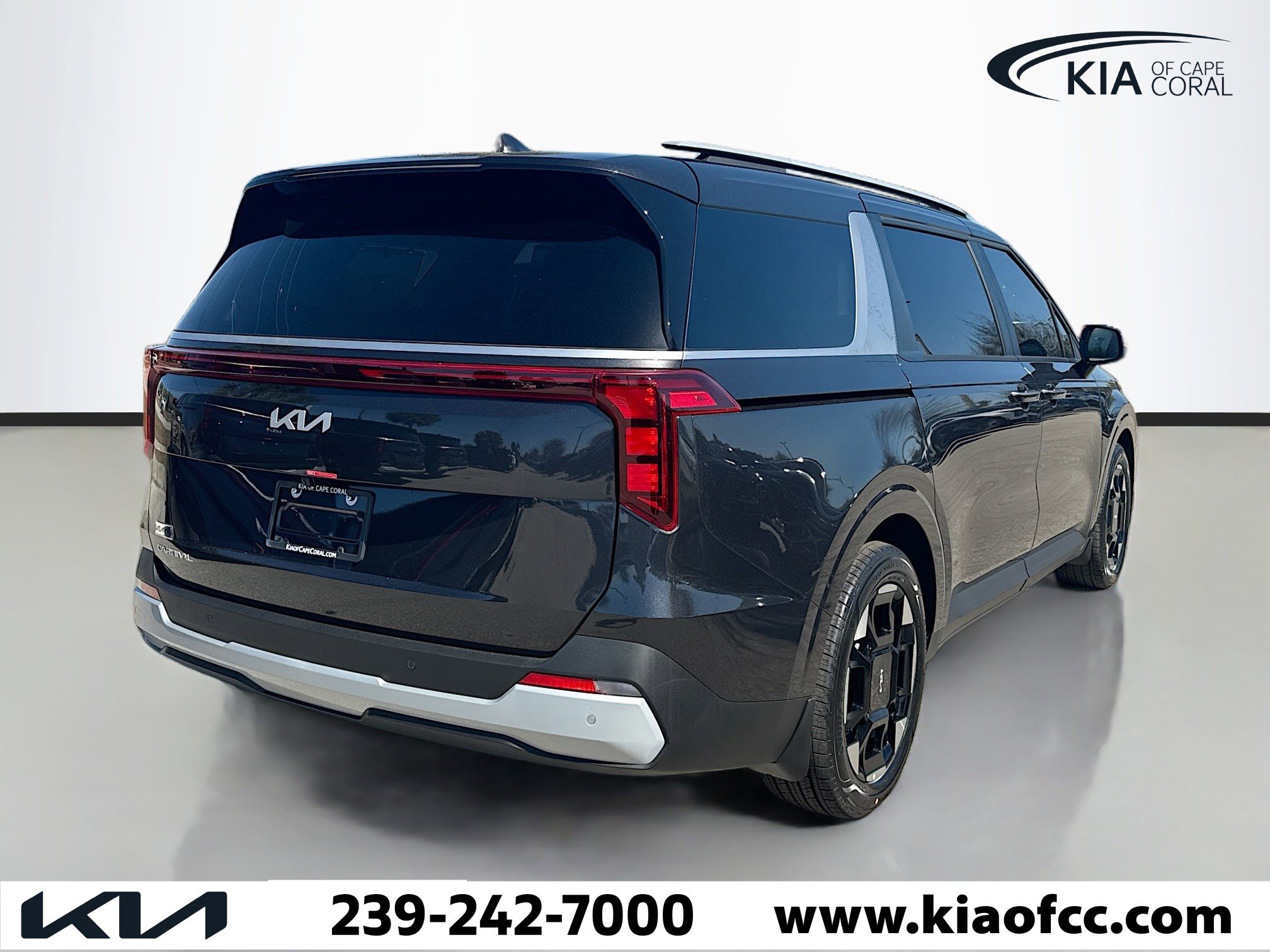 New 2026 Kia Carnival EX image 5