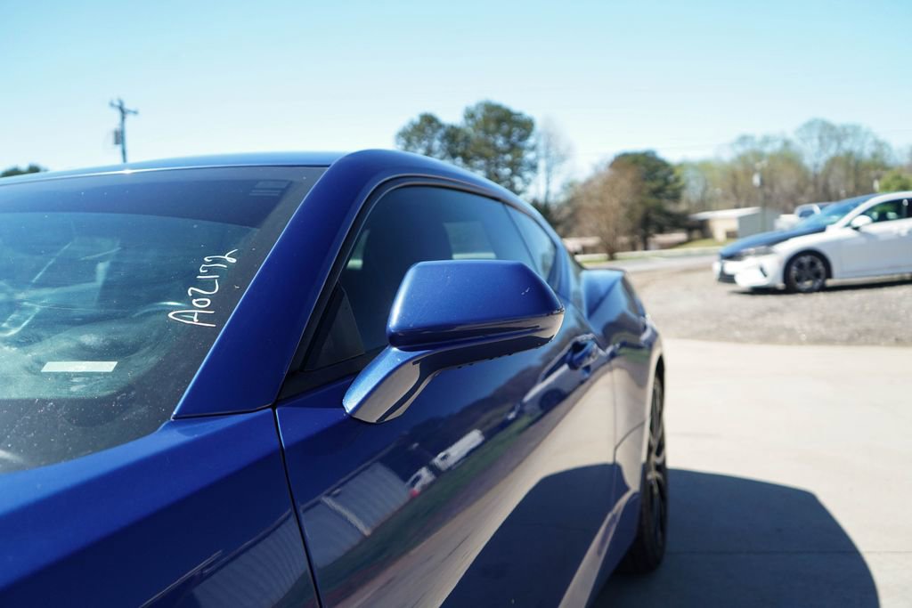 Used 2019 Chevrolet Camaro LT image 16