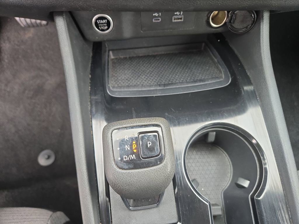 Used 2023 Nissan Rogue SV image 41