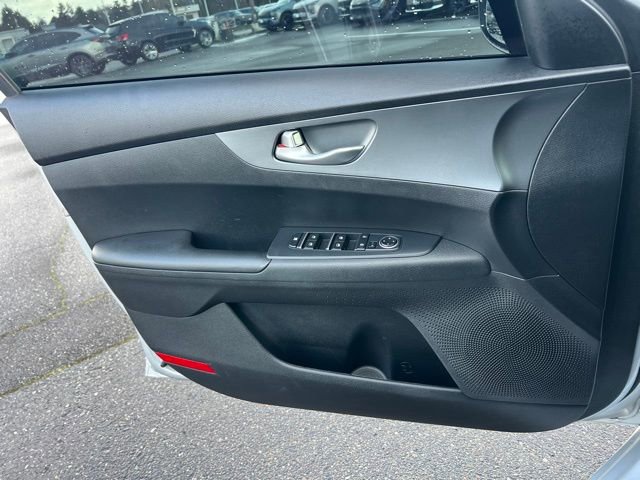 Used 2020 Kia Forte LXS image 18