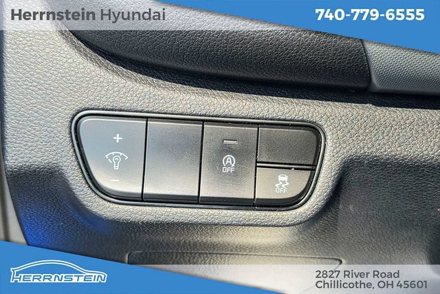 Used 2024 Kia Seltos LX AWD/4WD image 17
