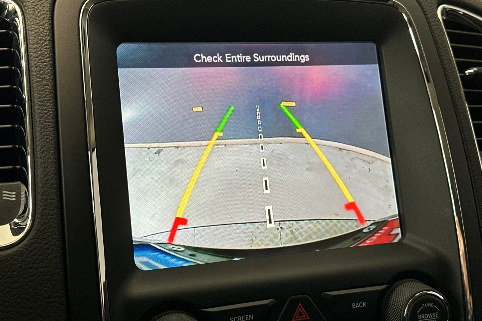 Used 2017 Dodge Durango GT image 23