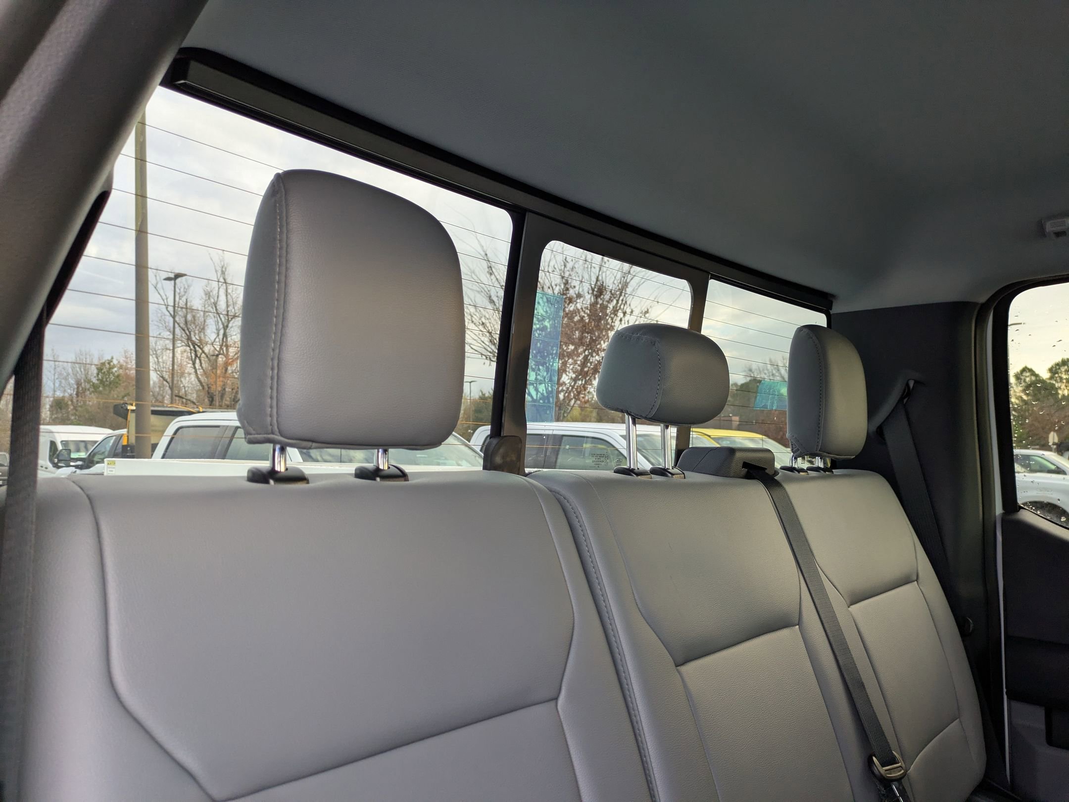 New 2026 Ford F550 4x4 Supercab Super Duty image 32