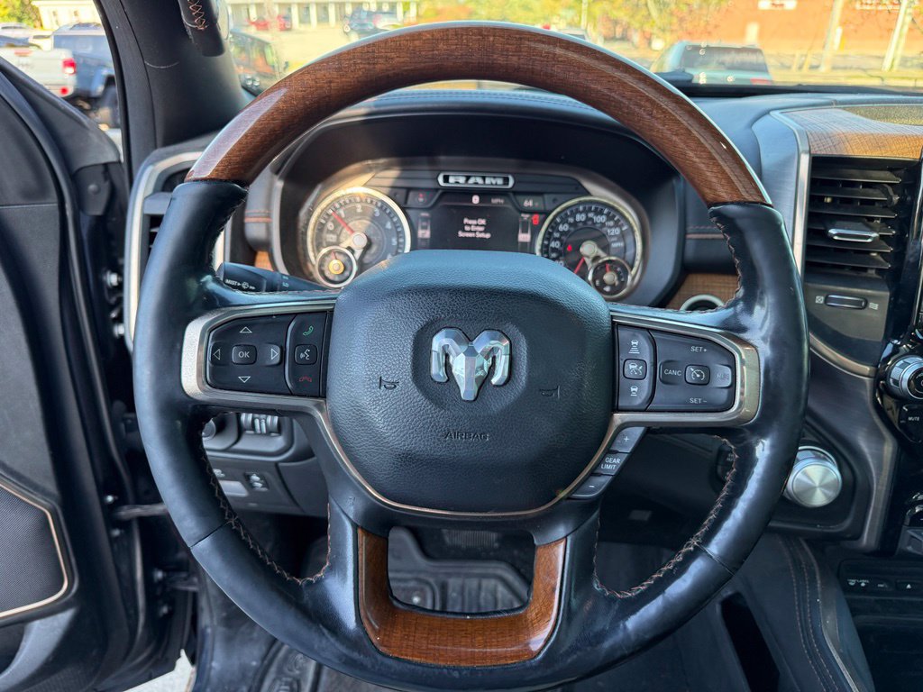 Used 2019 RAM 1500 Laramie Longhorn AWD/4WD image 16
