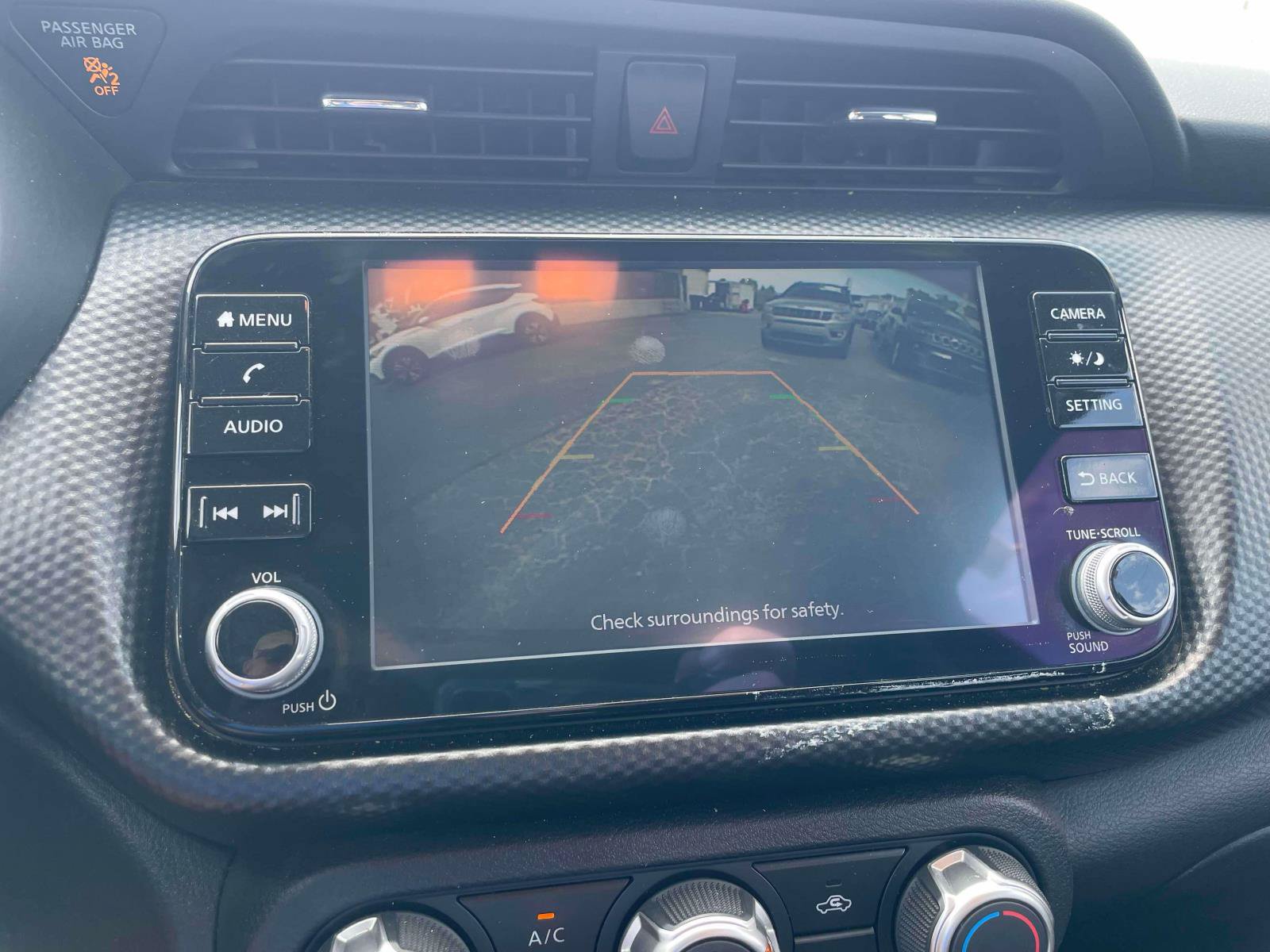 Used 2023 Nissan Kicks SV w/ Interior Electronics Package FWD image 19