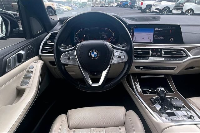Used 2020 BMW X7 xDrive40i w/ Premium Package AWD/4WD image 5
