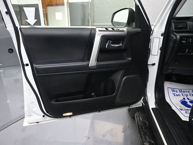 Used 2024 Toyota 4Runner SR5 image 10