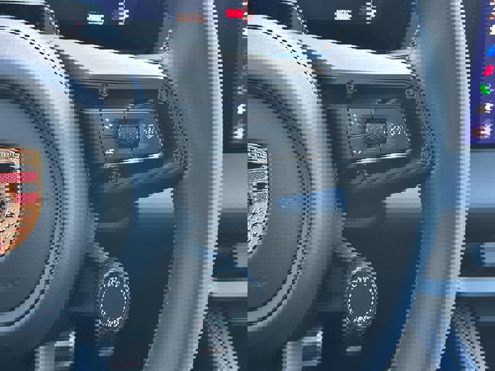 New 2026 Porsche Macan Electric RWD image 29