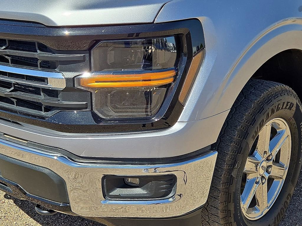 Used 2025 Ford F150 XLT w/ Equipment Group 301A Standard AWD/4WD image 9