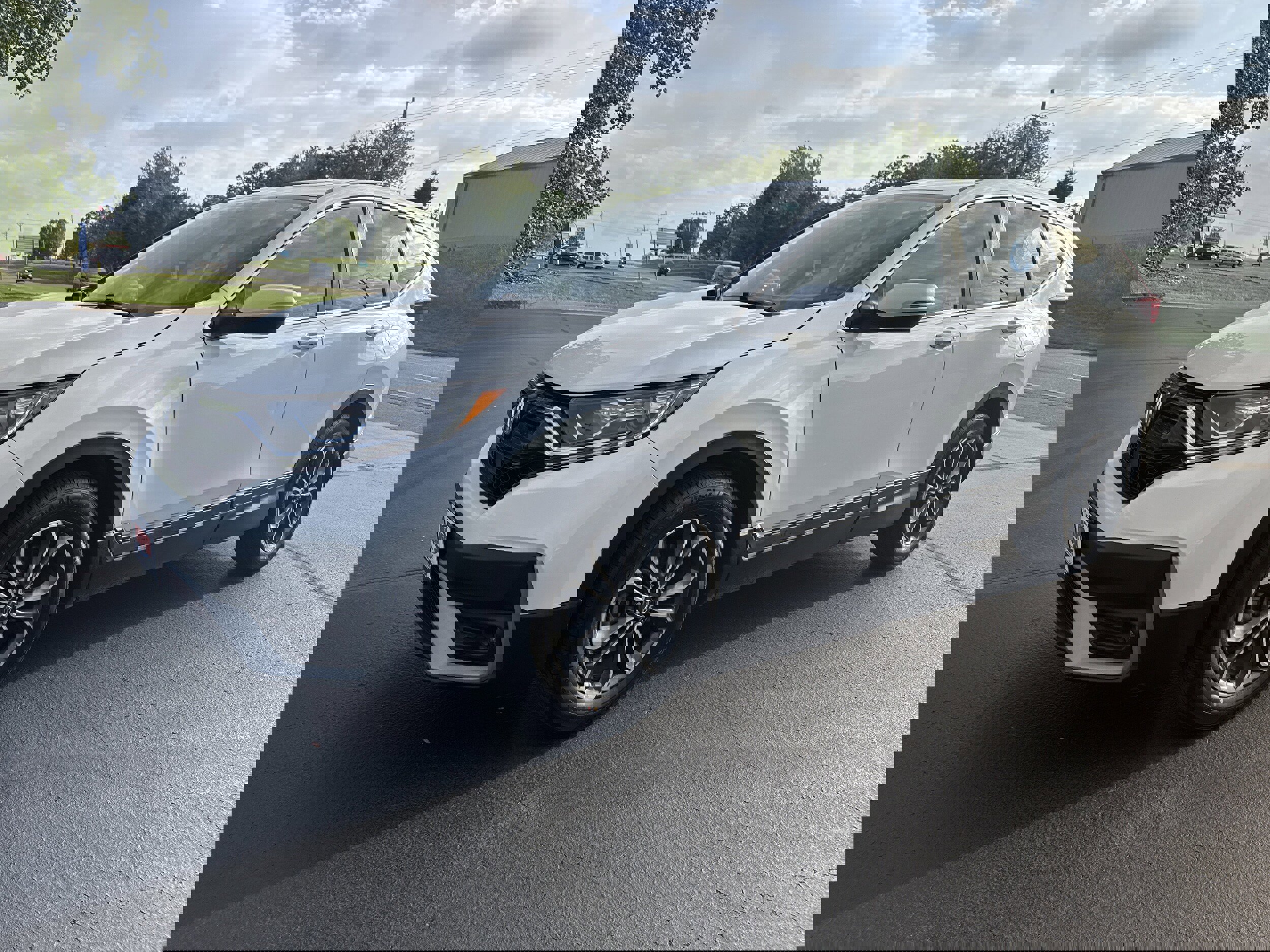 Used 2021 Honda CR-V EX image 2