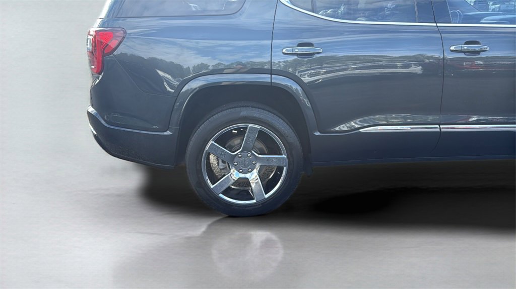 Used 2021 GMC Acadia Denali w/ Denali Technology Package image 23