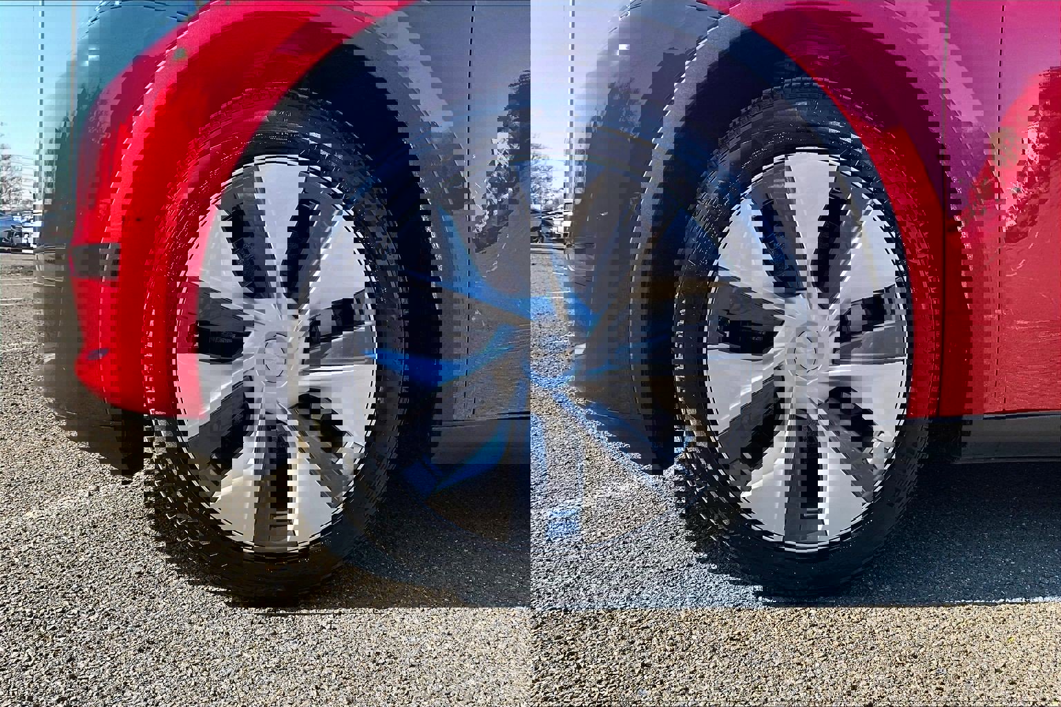 Used 2023 Tesla Model Y Long Range image 9