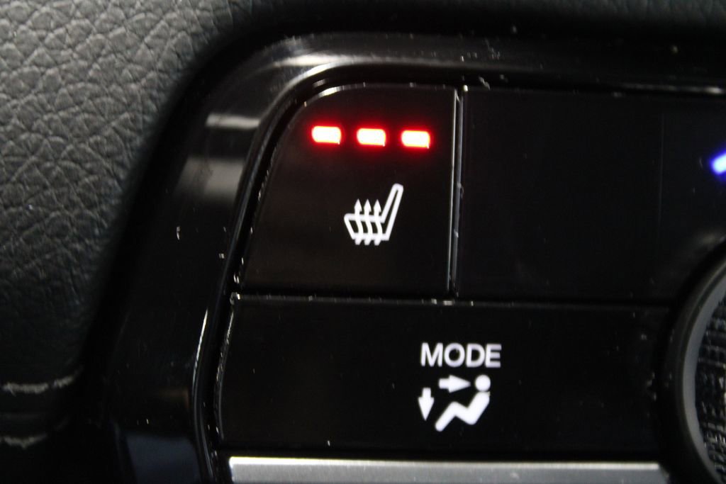 Used 2023 Honda Pilot EX-L image 33
