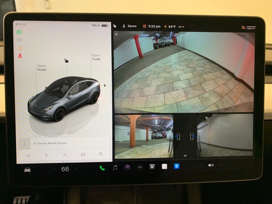 Used 2022 Tesla Model Y Performance image 30