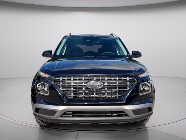 New 2026 Hyundai Venue SEL FWD image 3