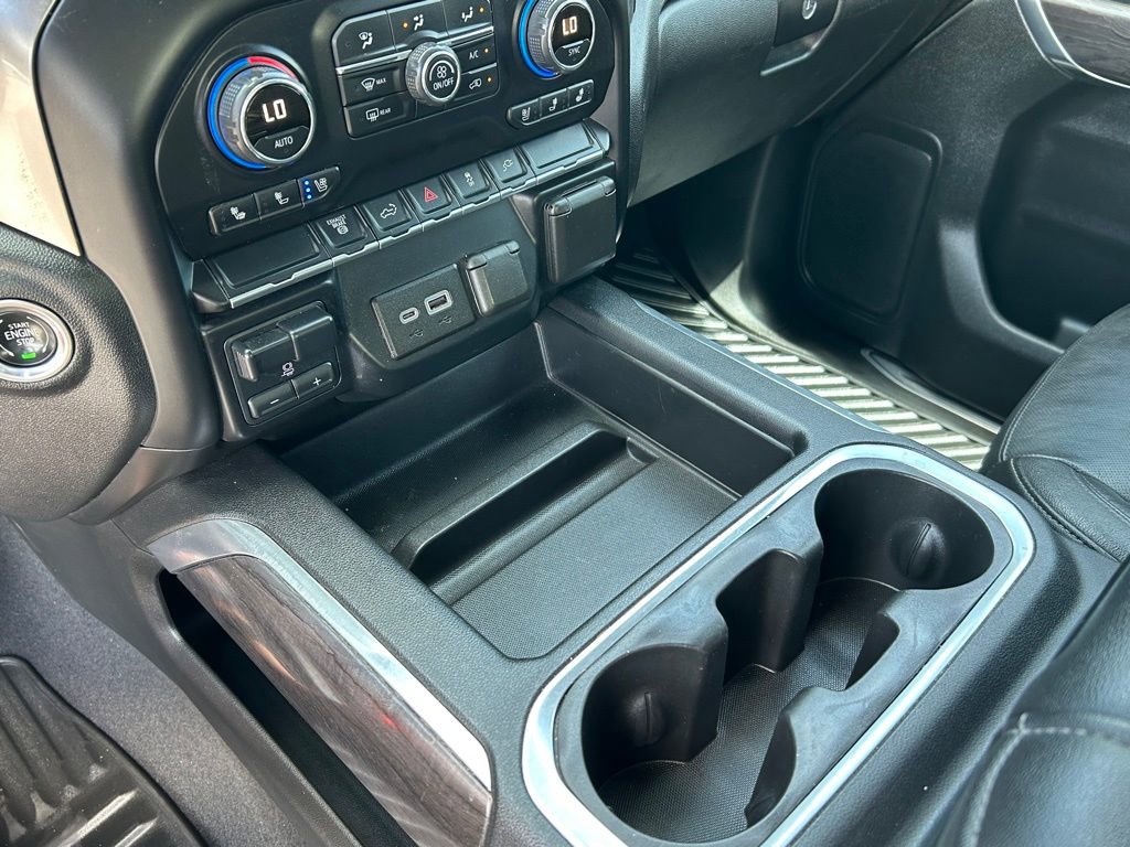 Used 2020 Chevrolet Silverado 3500 LTZ w/ LTZ Convenience Package image 29