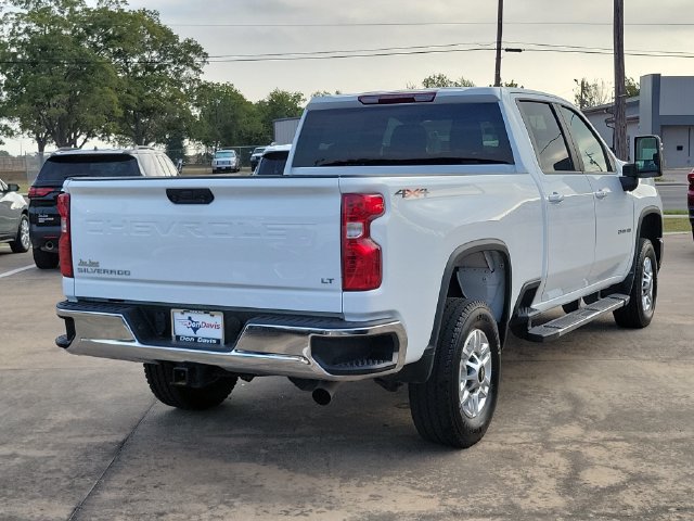 Used 2026 Chevrolet Silverado 2500 LT AWD/4WD image 3