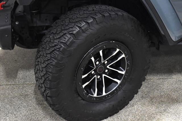 Used 2024 Jeep Wrangler Unlimited Rubicon AWD/4WD image 11