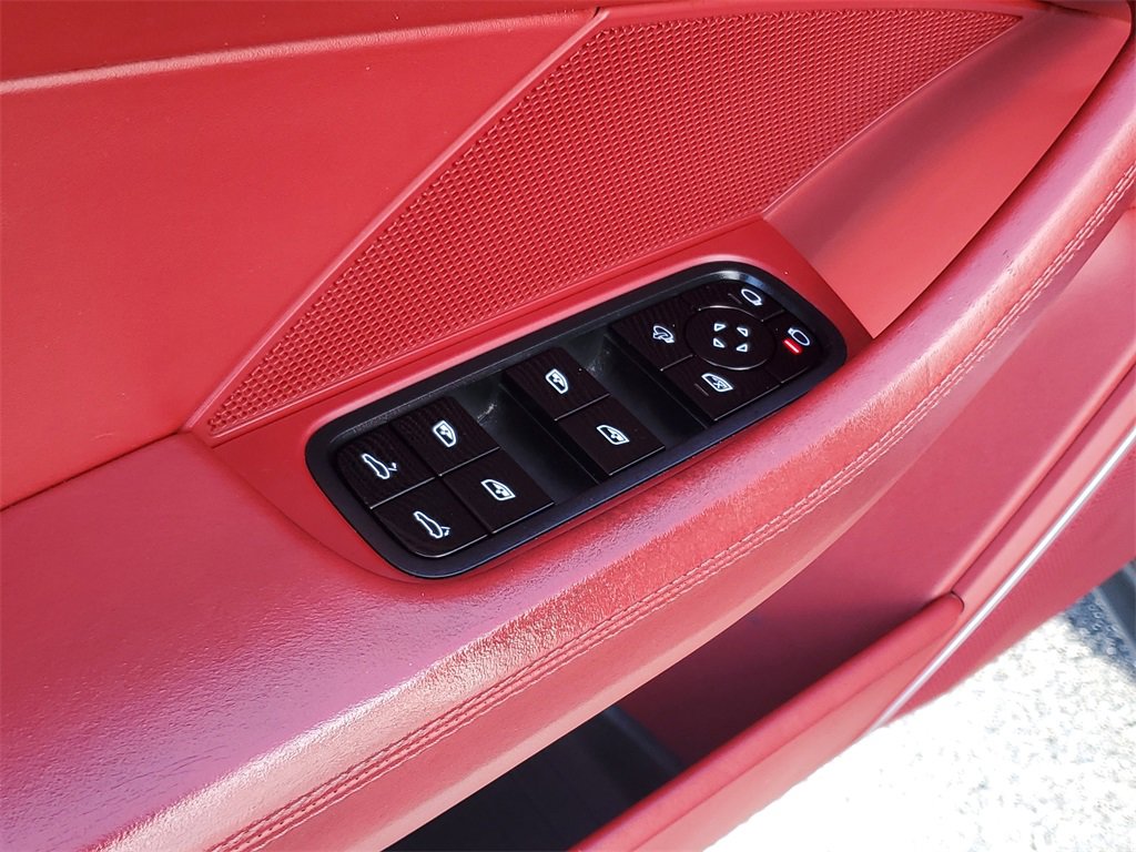 Used 2020 Porsche Panamera 4 w/ Premium Package image 19