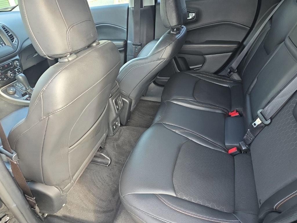 Used 2018 Jeep Compass Latitude w/ Popular Equipment Group image 15