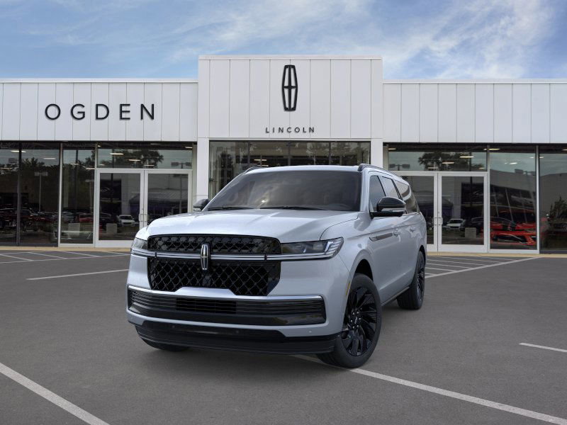 New 2025 Lincoln Navigator L Reserve image 2