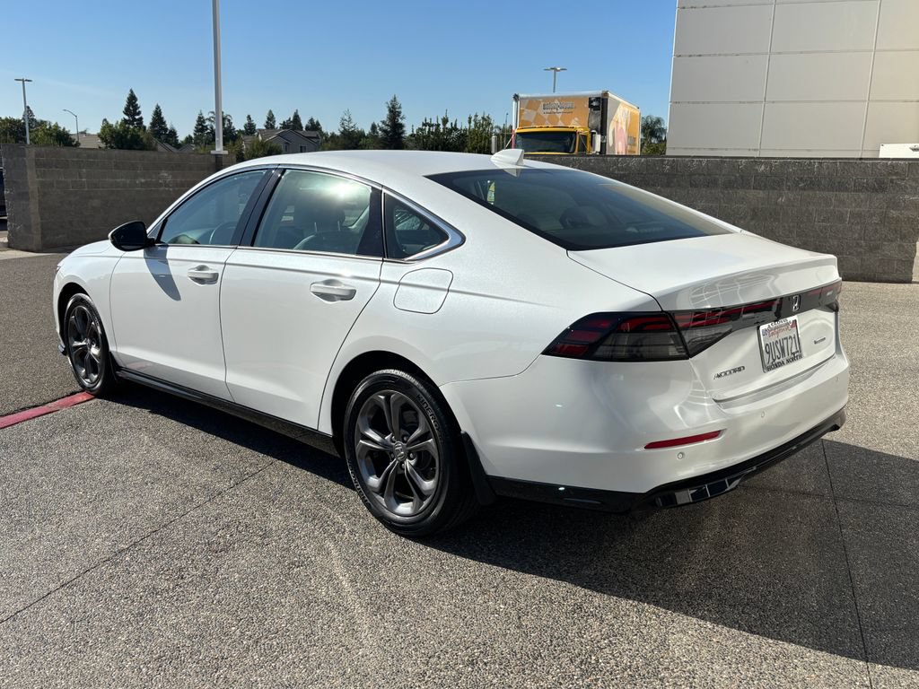 Used 2025 Honda Accord EX-L image 7