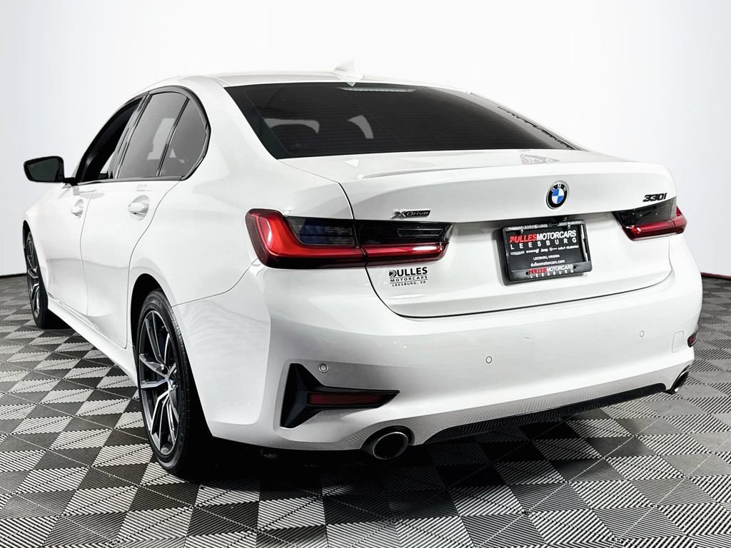 Used 2020 BMW 330i xDrive Sedan w/ Premium Package AWD/4WD image 5