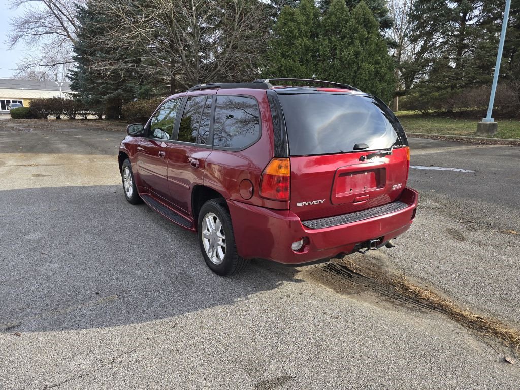 Used 2006 GMC Envoy Denali image 5