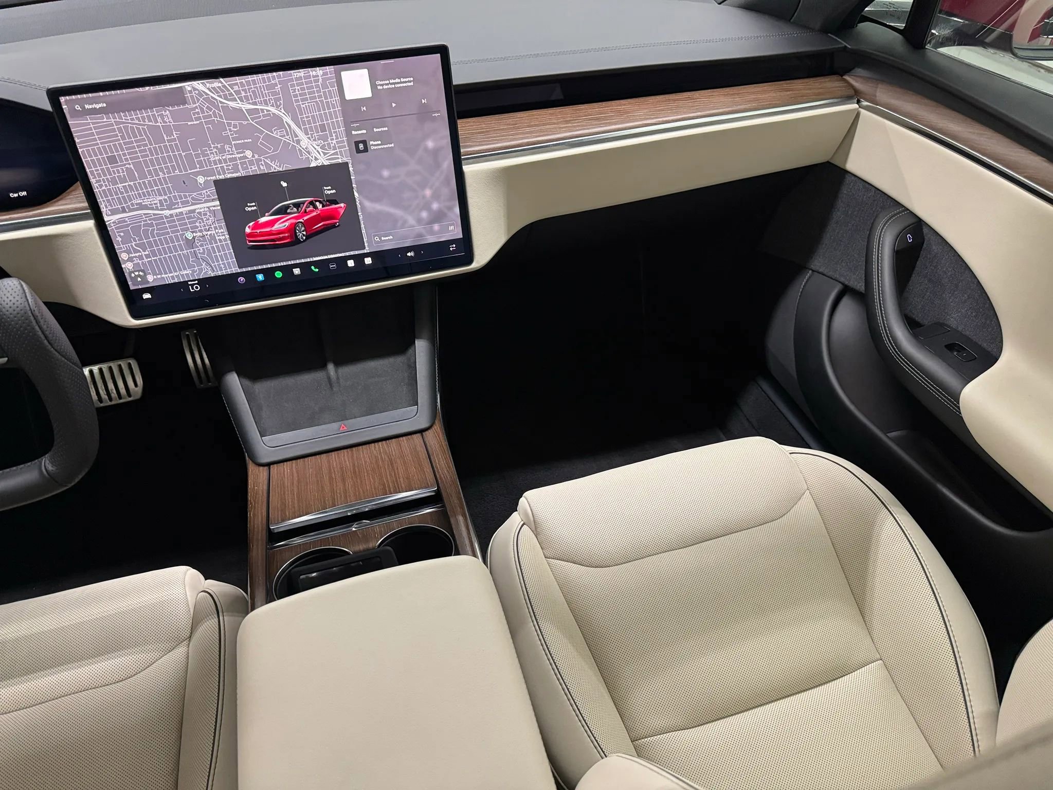 Used 2021 Tesla Model S Plaid image 28