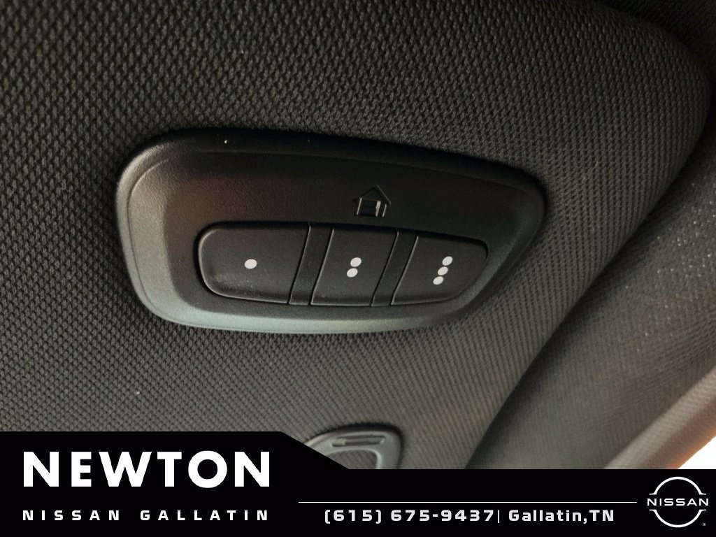 Used 2023 Jeep Compass Latitude w/ Convenience Group AWD/4WD image 37