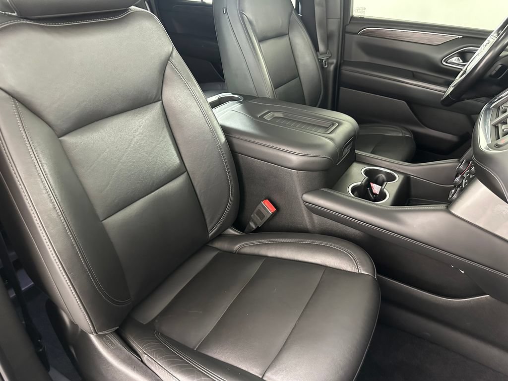 Used 2021 Chevrolet Tahoe LT w/ LT Signature Package AWD/4WD image 36