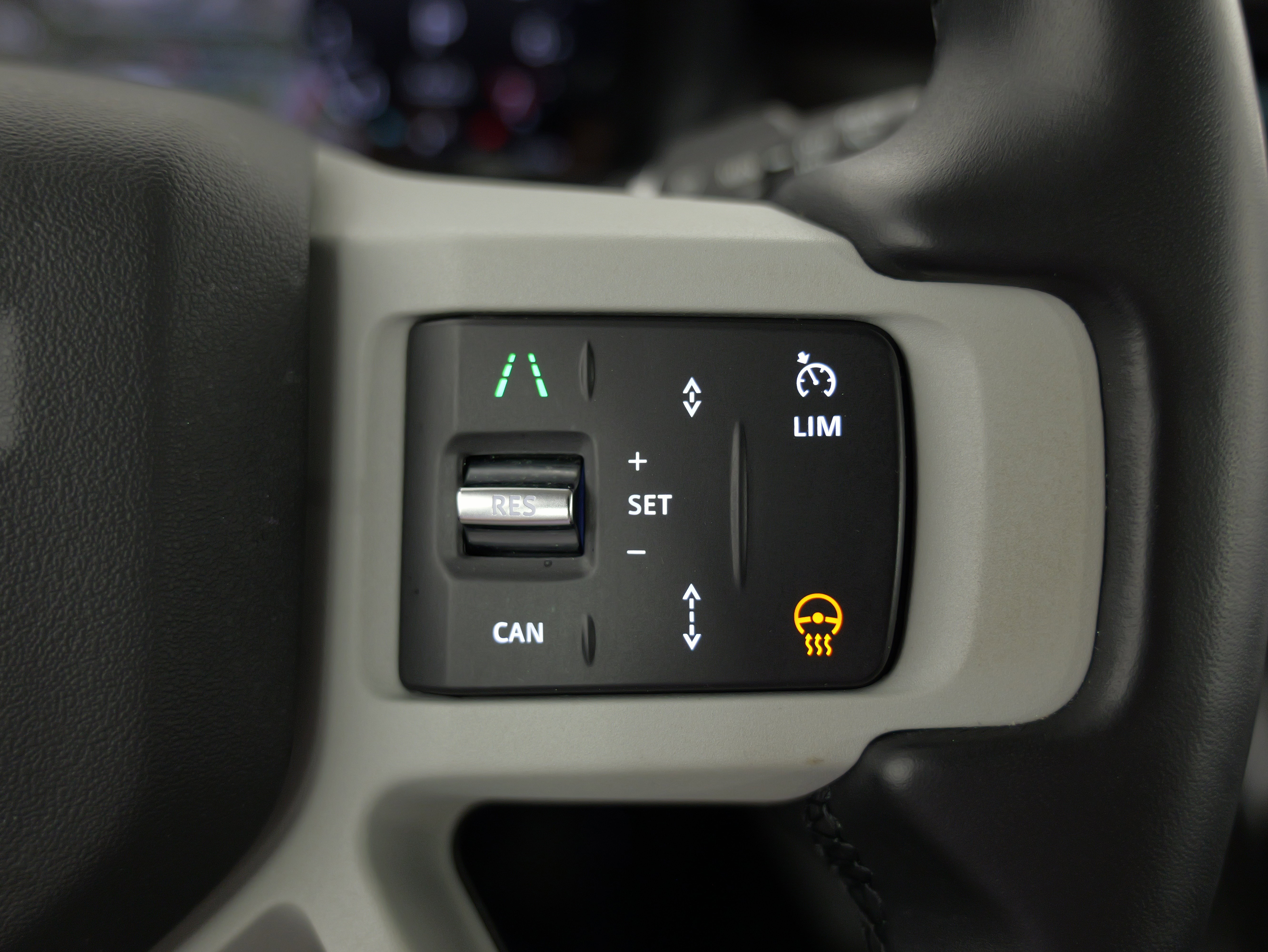 Used 2024 Land Rover Defender 110 S AWD/4WD image 43