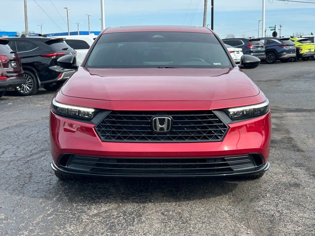 Used 2024 Honda Accord Sport image 2