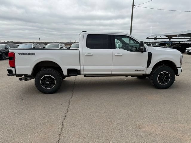 New 2026 Ford F250 Platinum w/ Tremor Off-Road Package AWD/4WD image 9