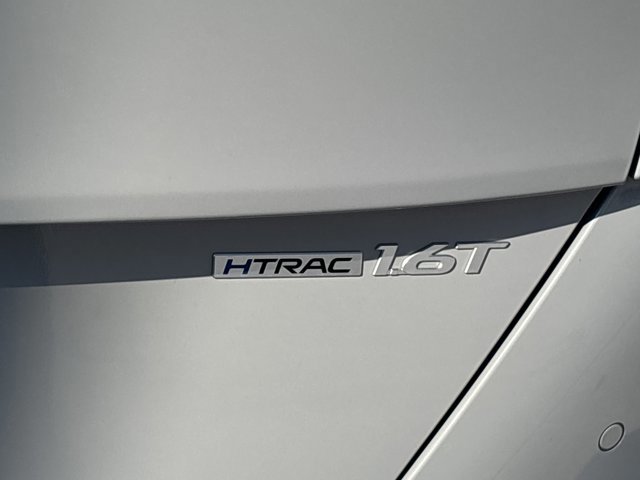 Used 2026 Hyundai Kona Limited image 5