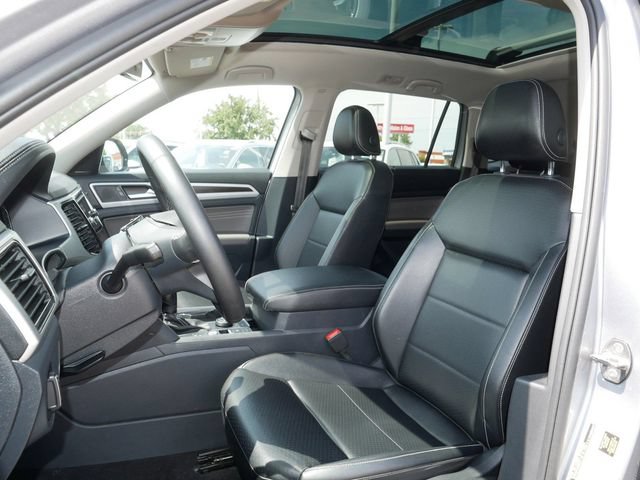Certified 2022 Volkswagen Atlas SE w/ Panoramic Sunroof Package AWD/4WD image 14