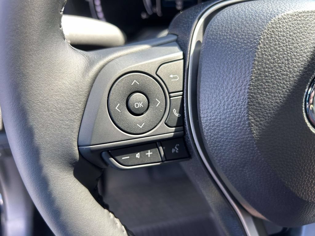 New 2026 Toyota Corolla SE FWD image 19
