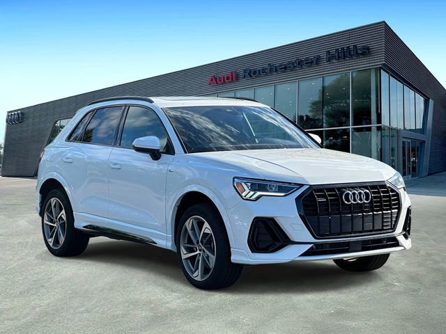 Certified 2025 Audi Q3 2.0T Premium w/ Convenience Plus Package AWD/4WD image 7