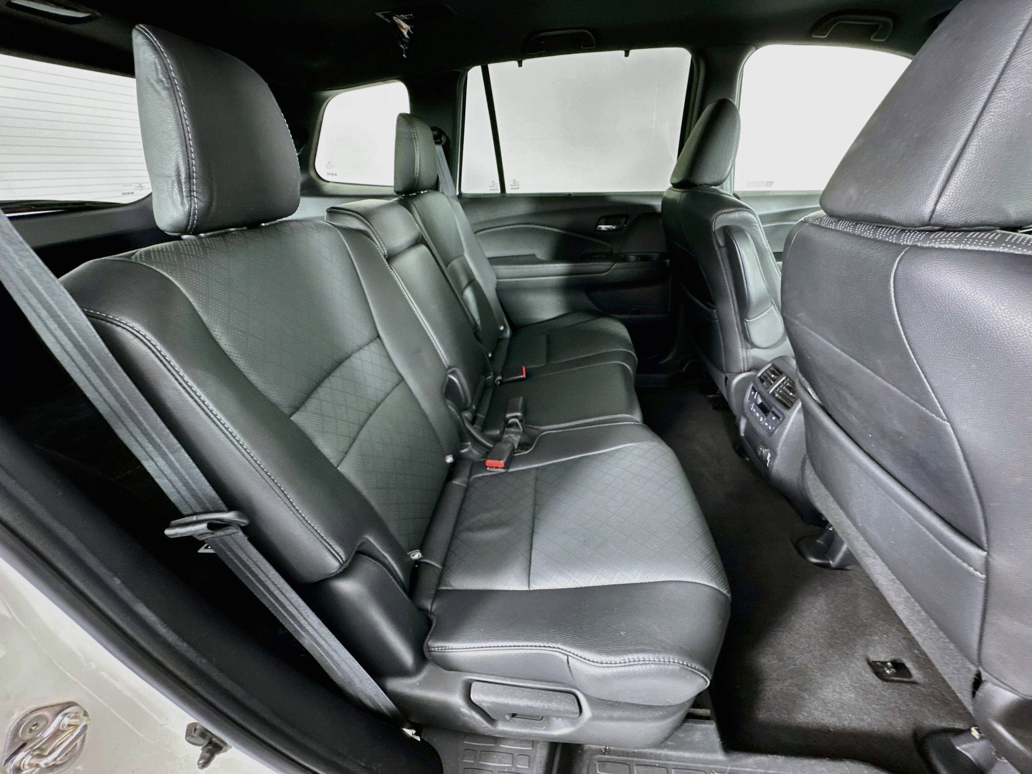 Certified 2019 Honda Passport Touring image 28