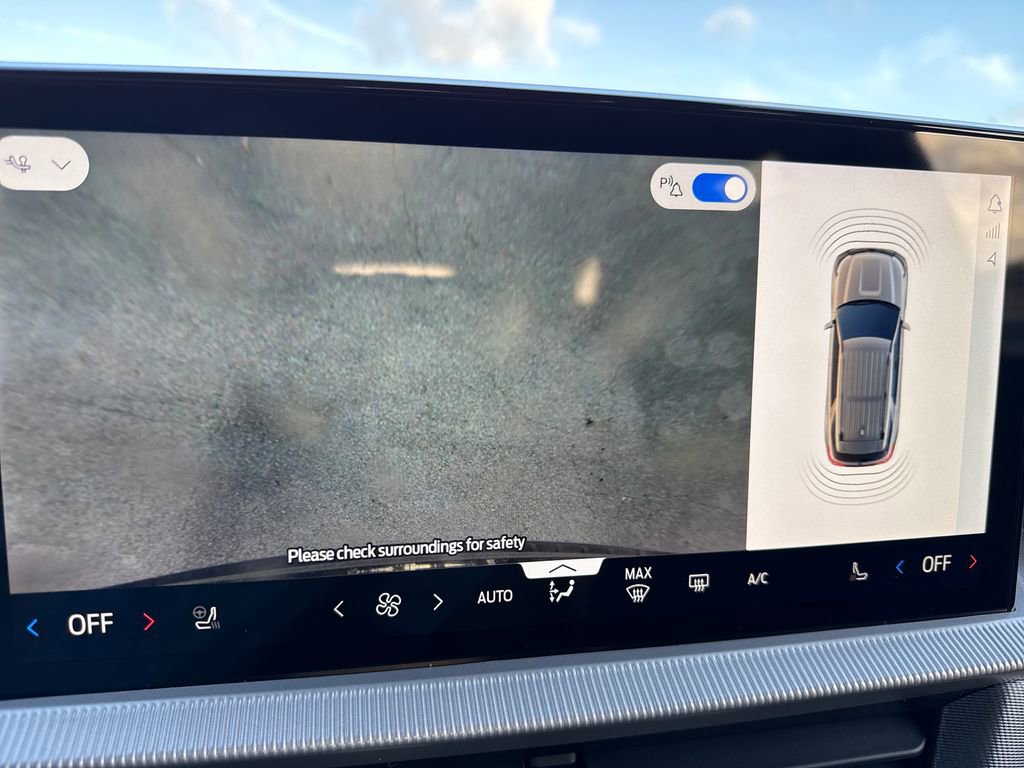 New 2026 Ford Explorer ST-Line image 25