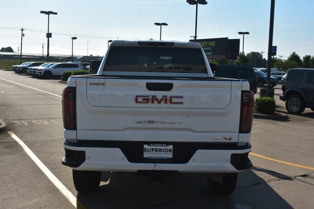 Used 2025 GMC Sierra 2500 AT4 AWD/4WD image 6