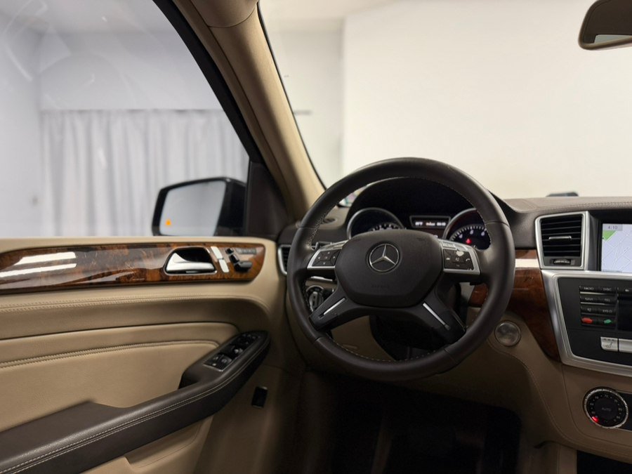 Used 2013 Mercedes-Benz ML 550 4MATIC image 58